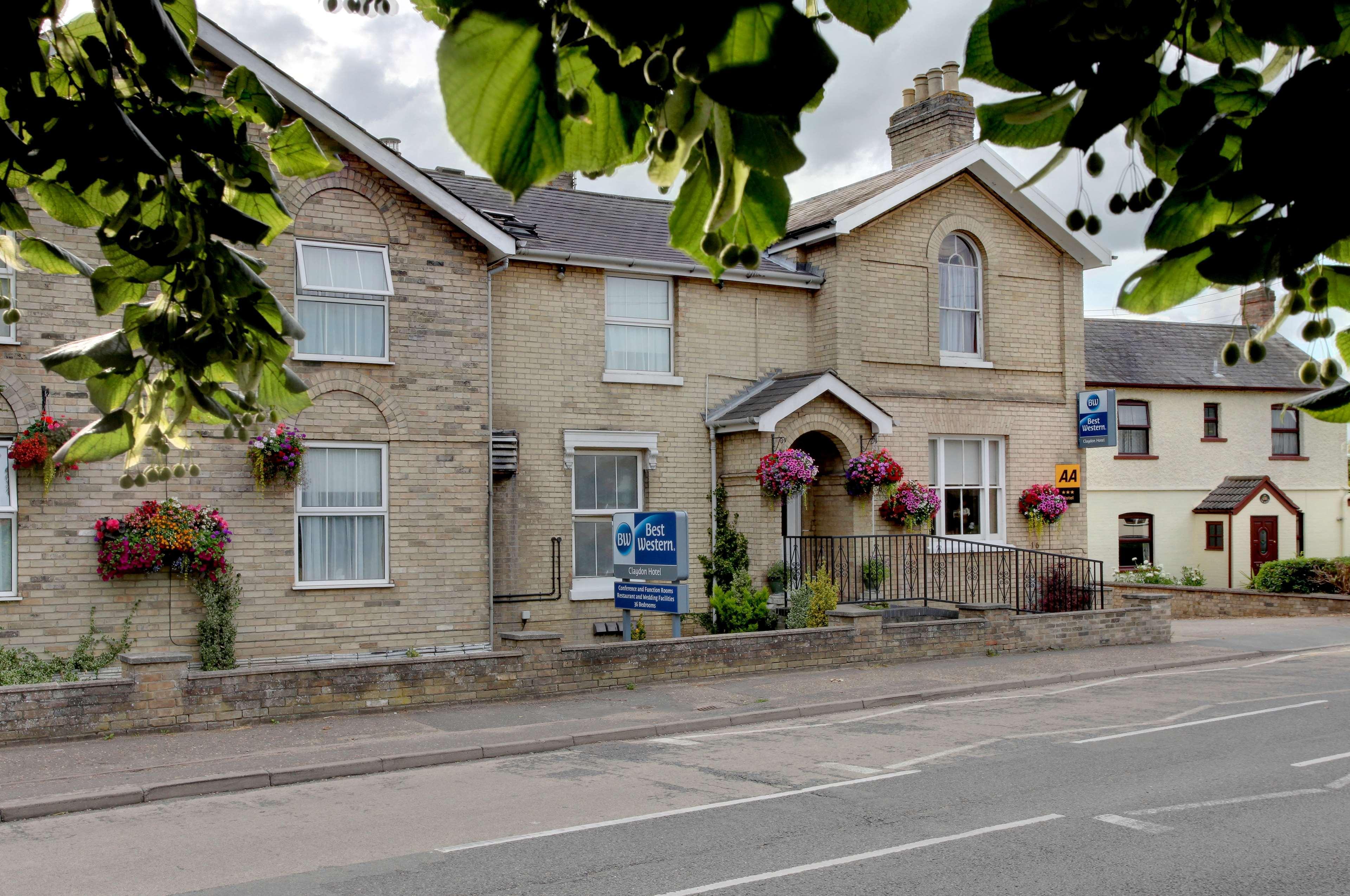 Best Western Claydon Hotel Екстер'єр фото